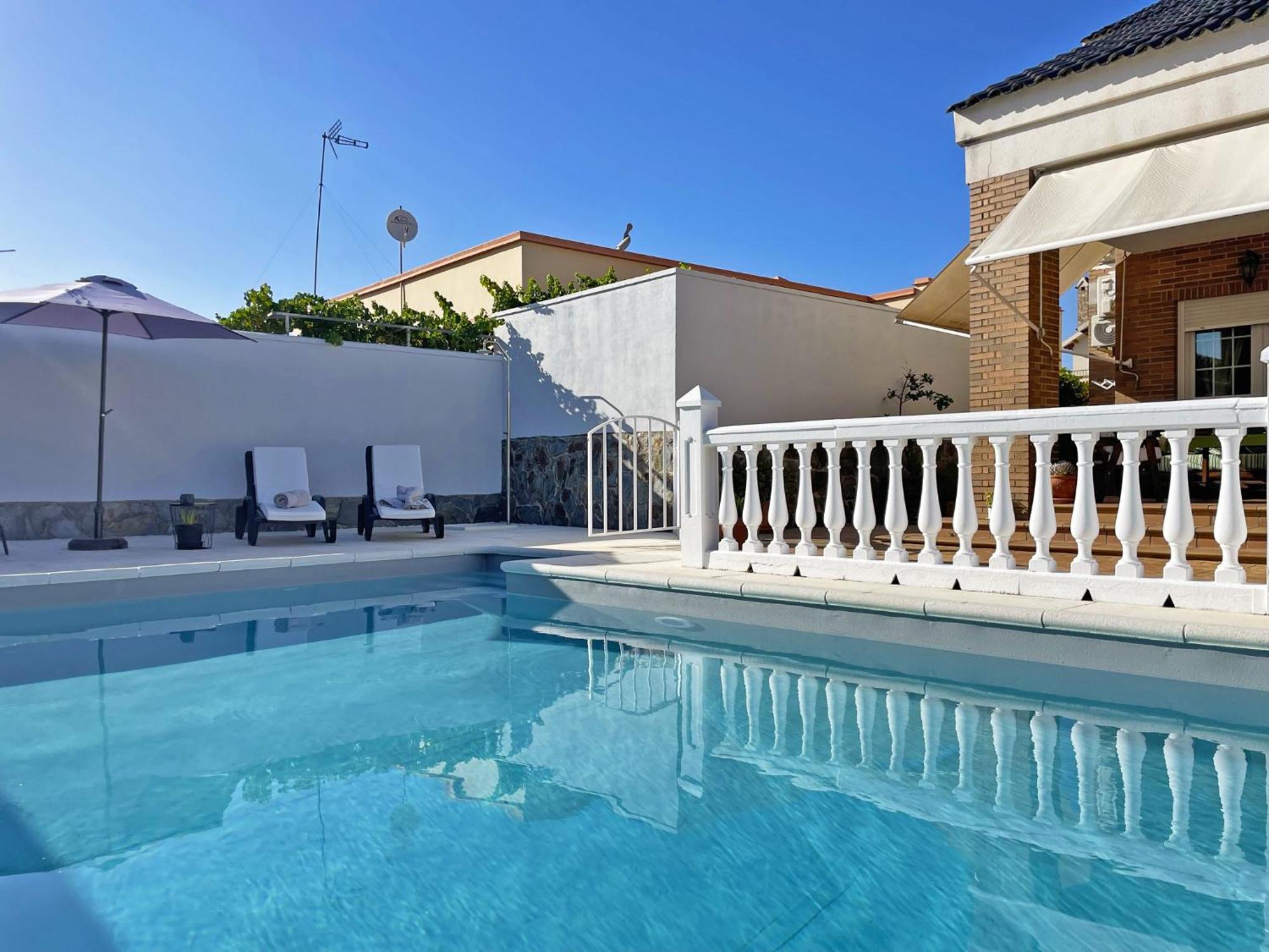 Villa Moreno - Ole Solutions إل بويرتو دي سانتا ماريا المظهر الخارجي الصورة